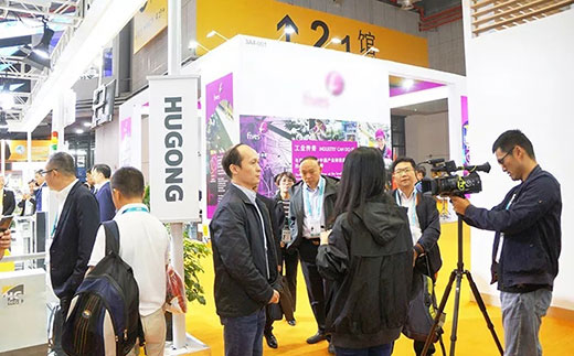 江苏常州卫视拍摄尊龙凯时意大利CEA展位